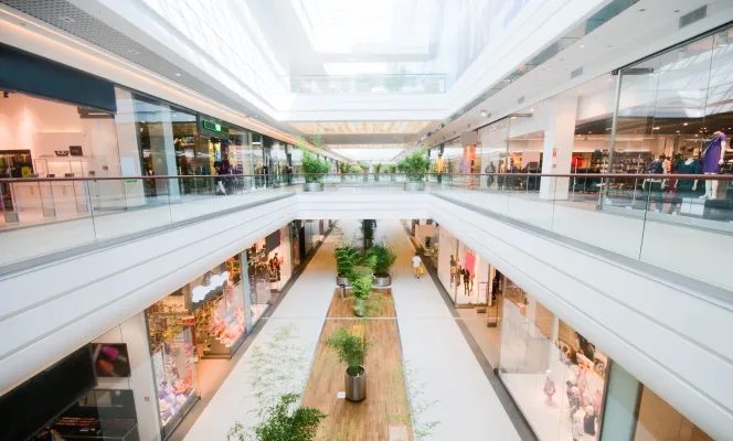 Image de l'étude de cas Ruijie : Chaîne de magasins en Indonésie : gestion centralisée du réseau de succursales par SD-WAN Ruijie