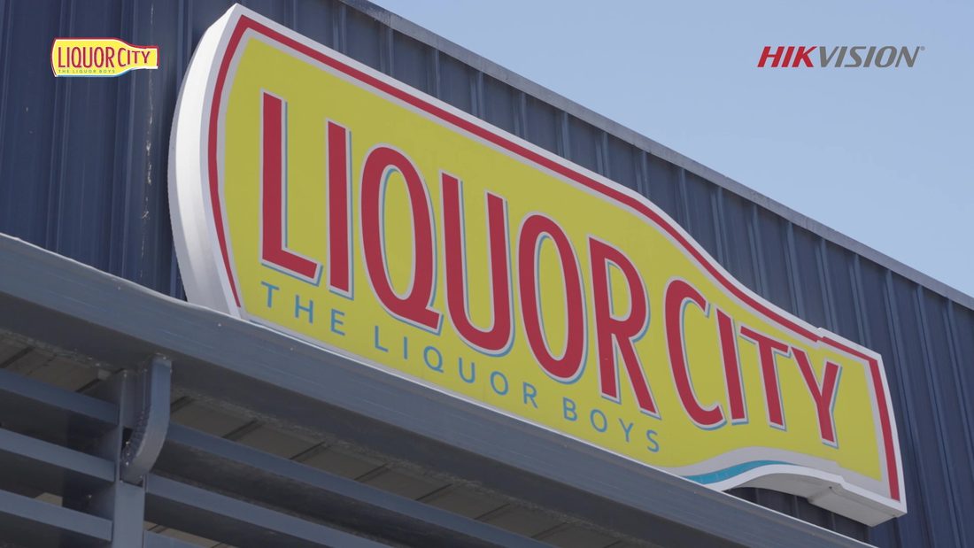 Image 2 de l'étude de cas Hikvision : Liquor City Oasis Brackenfell (Afrique du Sud) : caméras intelligentes et contrôle d'accès pour un magasin