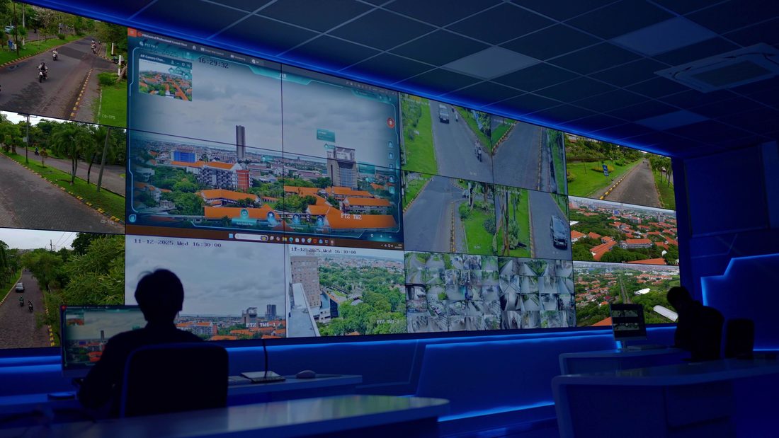 الصورة 3 من دراسة حالة Hikvision: معهد ITS سورابايا (إندونيسيا): حرم جامعي موحد بالتعرف على الوجه ولوحات الترقيم