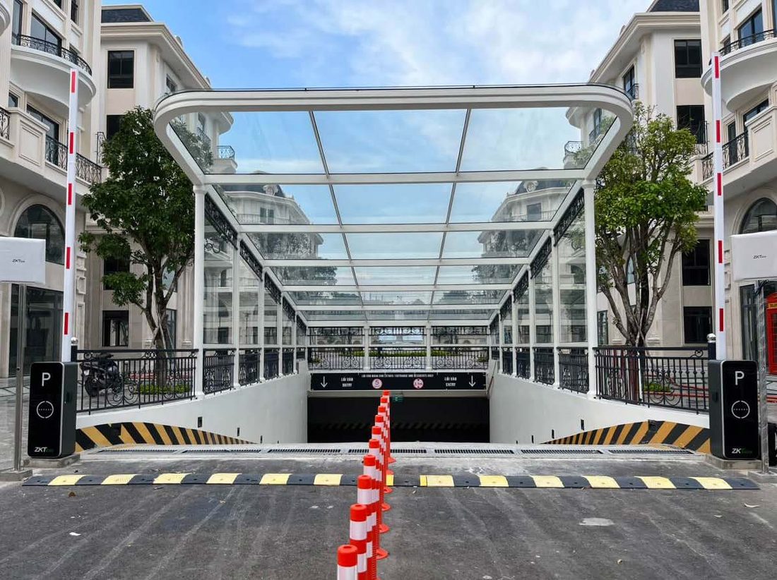 الصورة 2 من دراسة حالة ZKTeco: إدارة دخول السيارات والدراجات النارية في مجمّع Van Phuc City السكني (مدينة هو تشي منه)