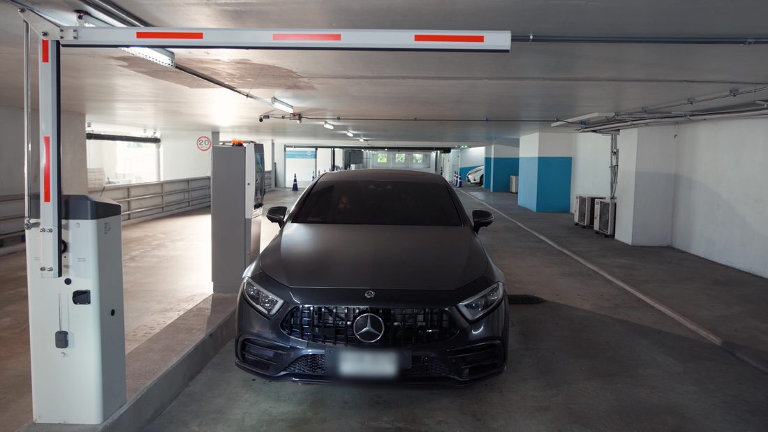 Image 3 de l'étude de cas Hikvision : RASA ONE à Bangkok : complexe de bureaux avec parking, contrôle d'accès et ascenseurs Hikvision