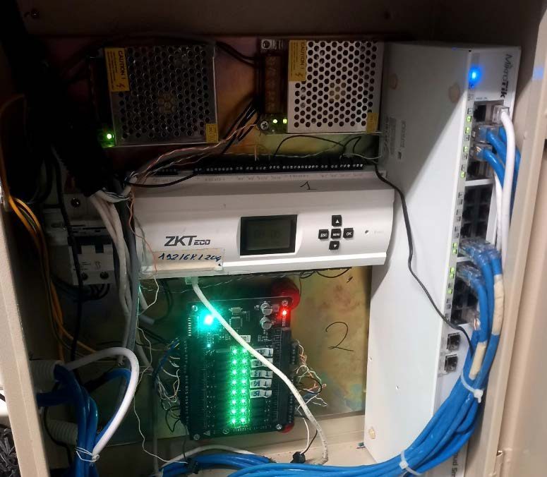 الصورة 3 من دراسة حالة ZKTeco: التحكم في طوابق المصاعد بالبطاقات في فندق December Hotel بمدينة Nha Trang