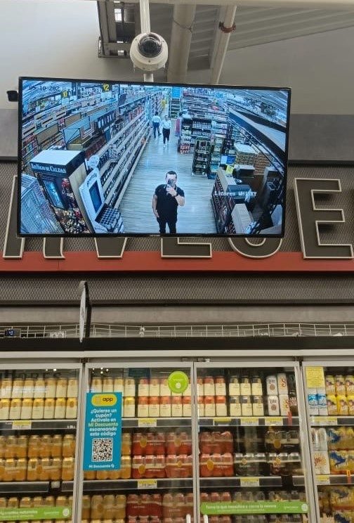 Image de l'étude de cas Hikvision : Grupo Éxito (Colombie) : parkings automatisés et analyses retail dans 27 magasins