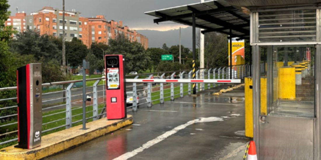 Image 4 de l'étude de cas Hikvision : Grupo Éxito (Colombie) : parkings automatisés et analyses retail dans 27 magasins