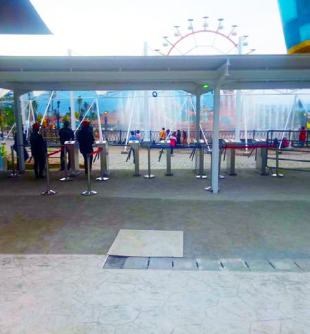 الصورة 4 من دراسة حالة ZKTeco: Saloka Fun Park في إندونيسيا: مداخل دوارة بتذاكر QR لمنتزه ترفيهي